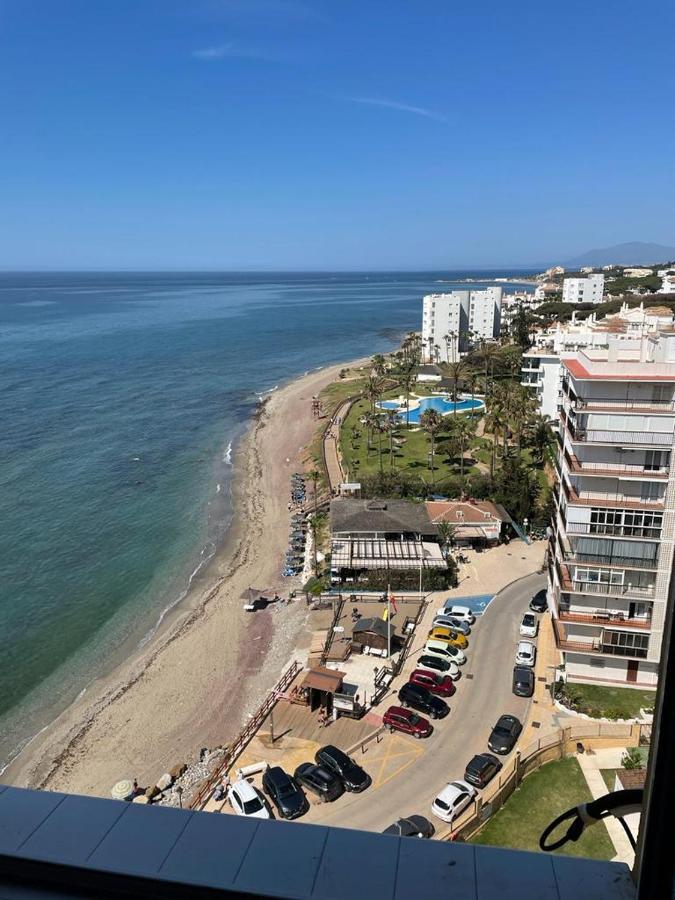Studio On The Beach Front مالقة المظهر الخارجي الصورة